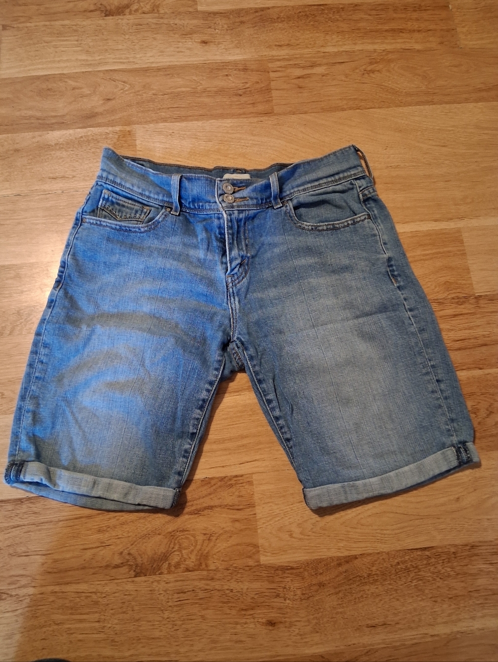 Levis Strauss Light Wash Denim Bermuda Shorts with Rolled Hem